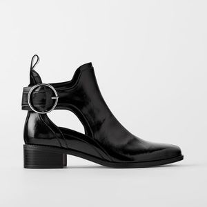 Zara black flat heel ankle boots with opening